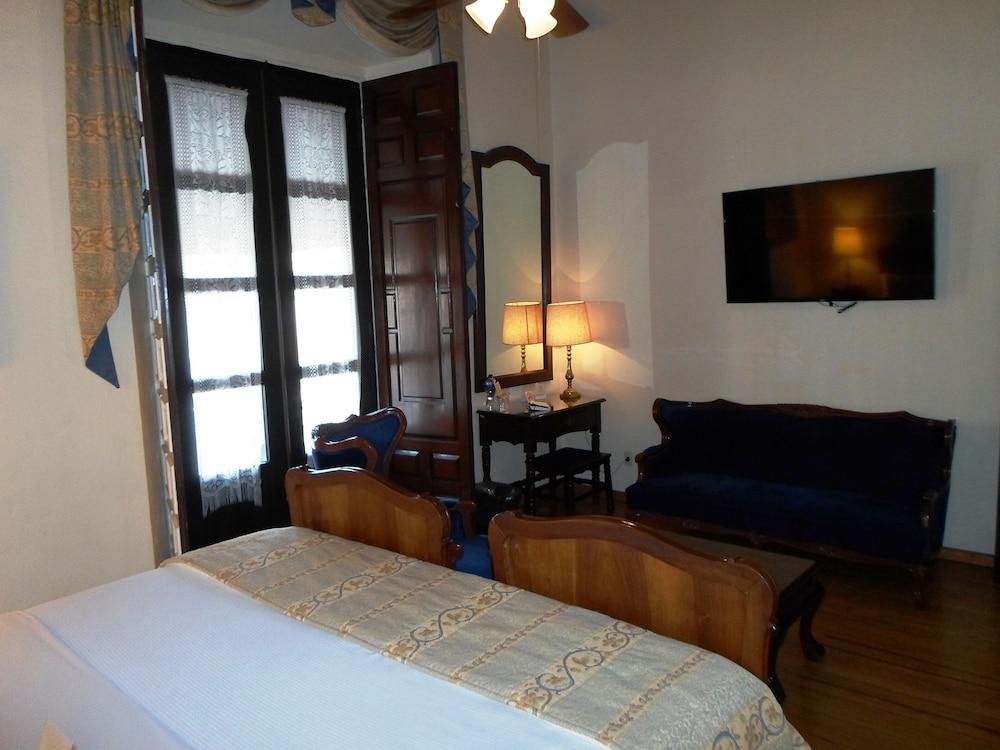 Virrey De Mendoza Hotel Morelia Bagian luar foto