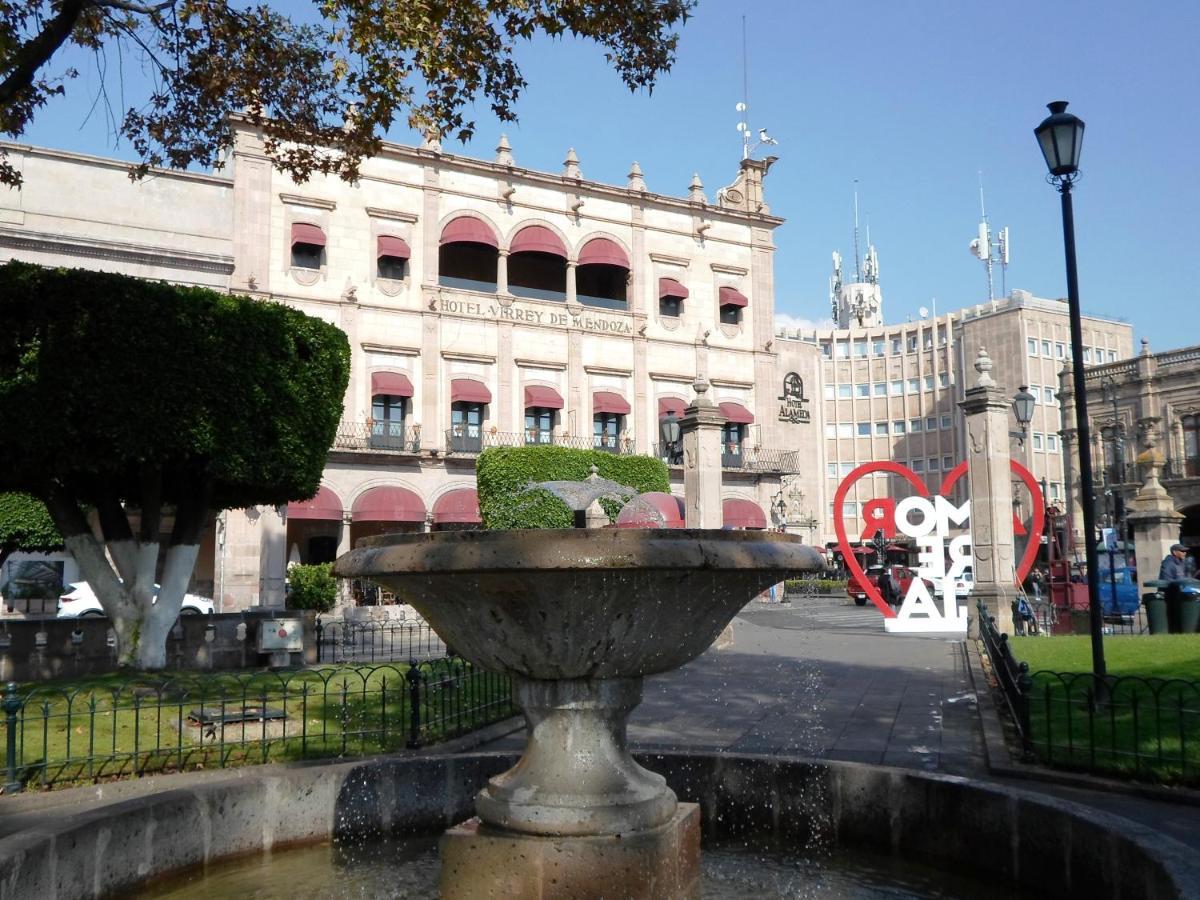 Virrey De Mendoza Hotel Morelia Bagian luar foto
