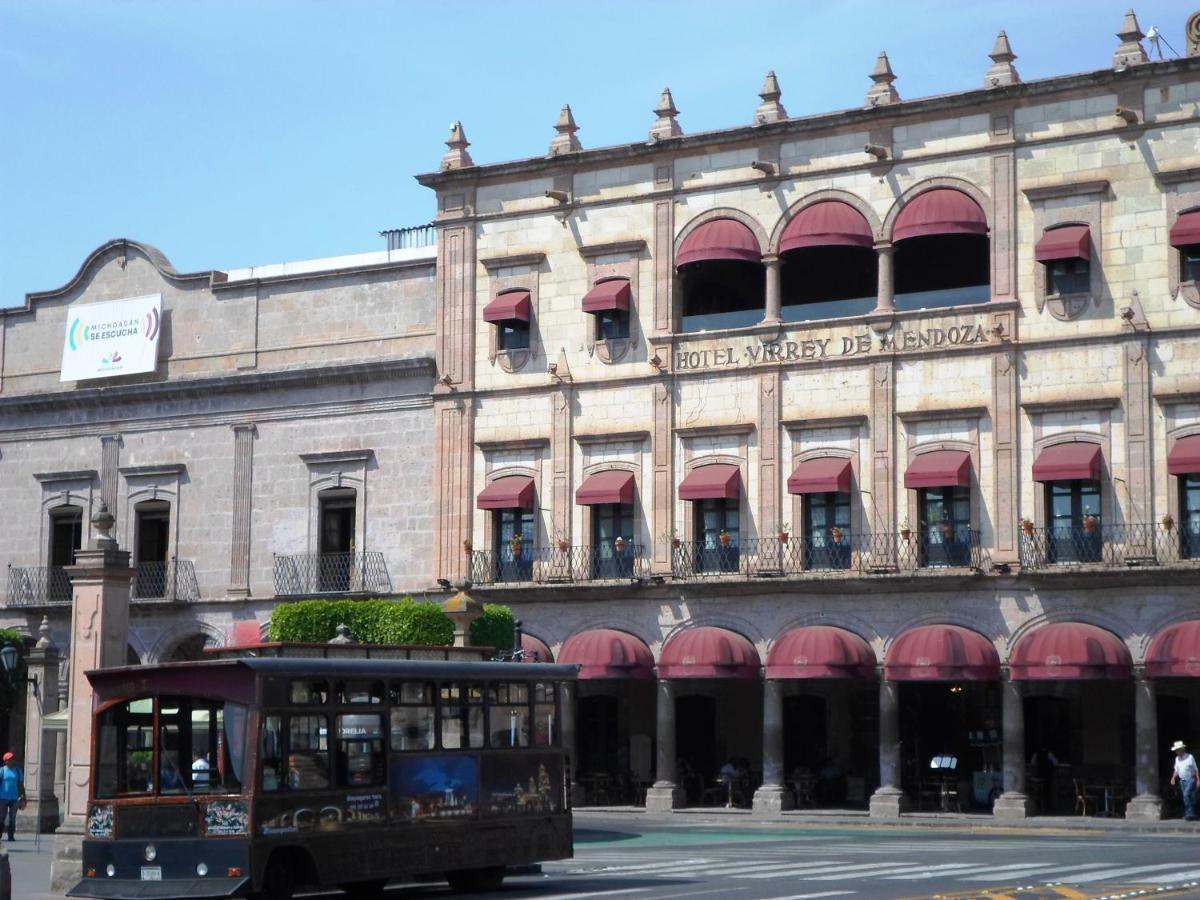 Virrey De Mendoza Hotel Morelia Bagian luar foto