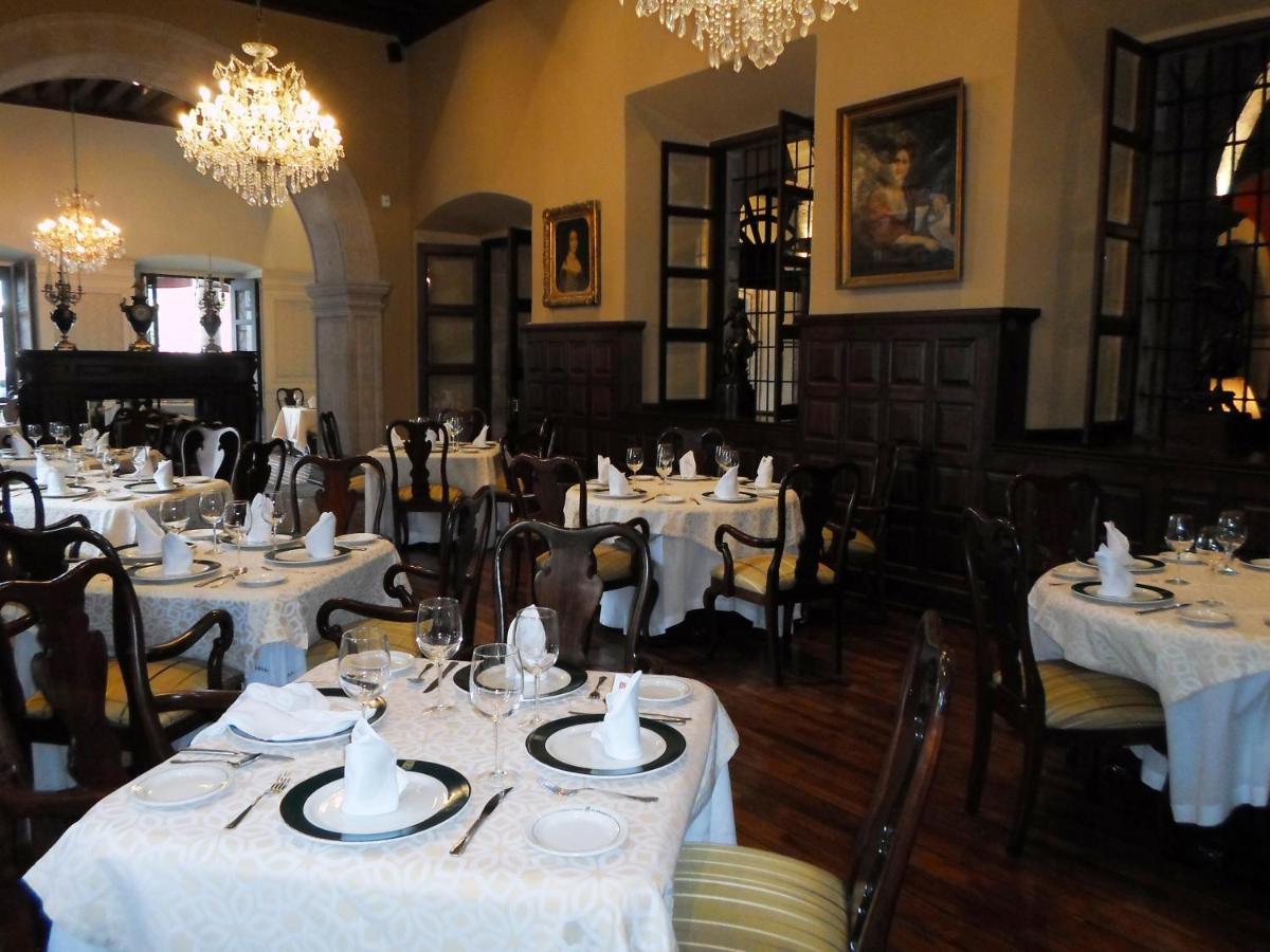 Virrey De Mendoza Hotel Morelia Bagian luar foto