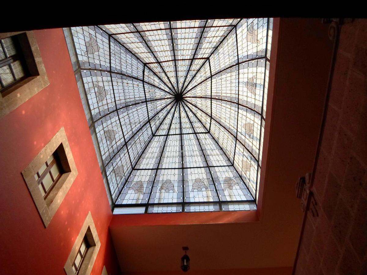 Virrey De Mendoza Hotel Morelia Bagian luar foto