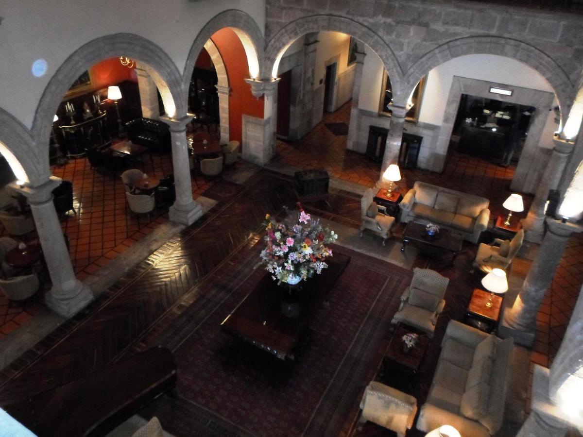 Virrey De Mendoza Hotel Morelia Bagian luar foto